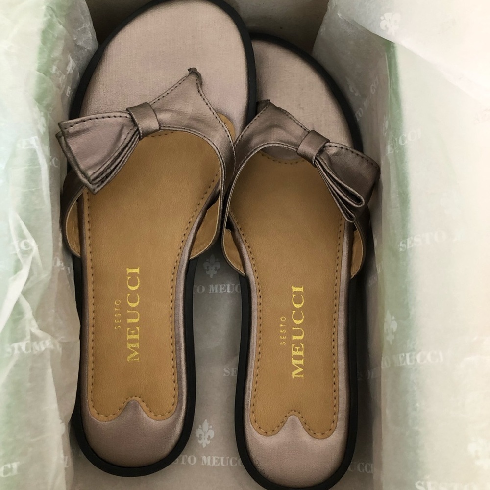 Sesto Meucci napa leather slide size 7
